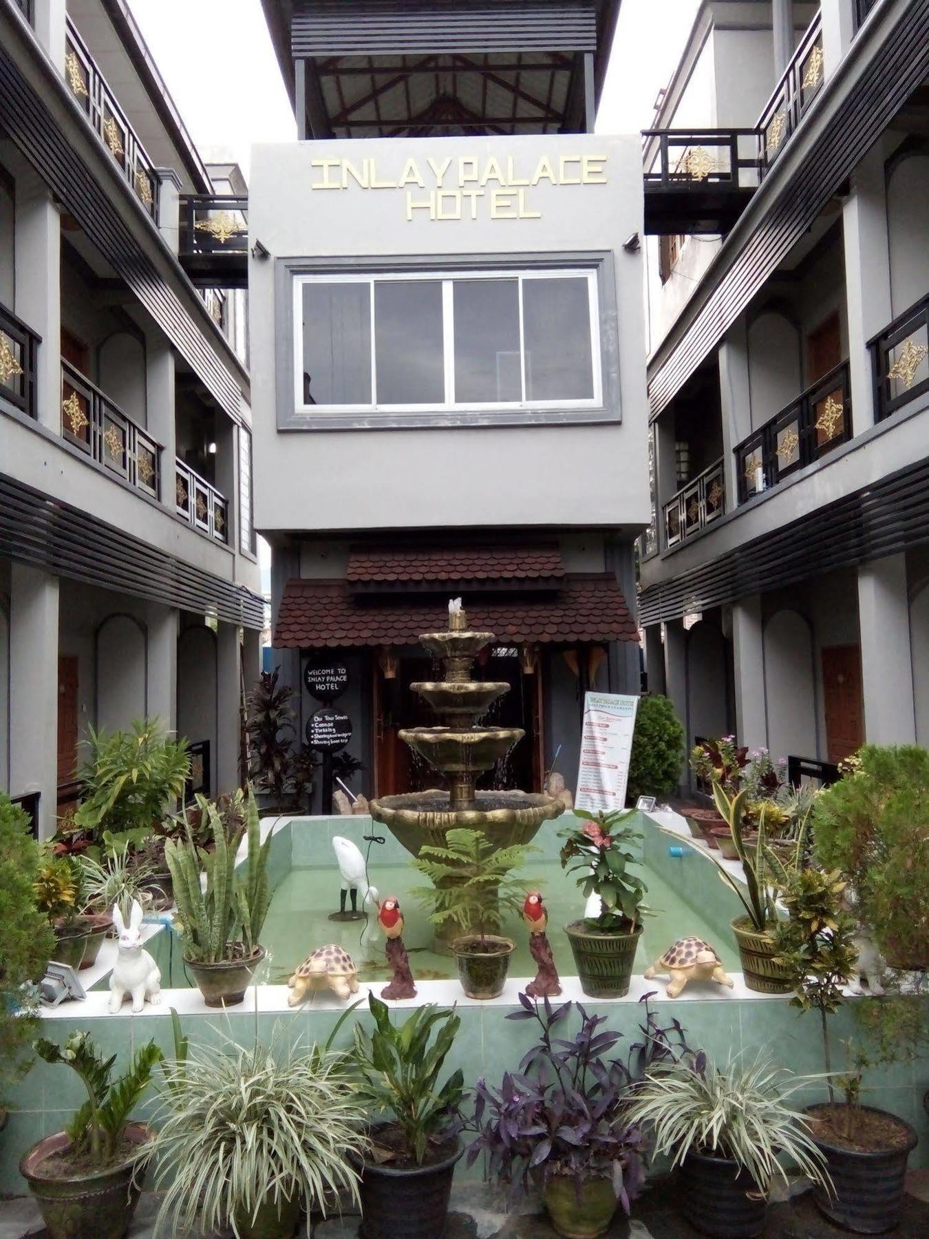 Inlay Palace Hotel Nyaungshwe Exteriör bild